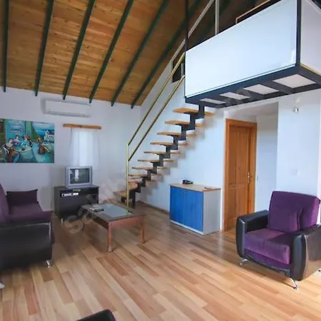 Uslu Hause Tatıl Evlerı * Turgutkoy
